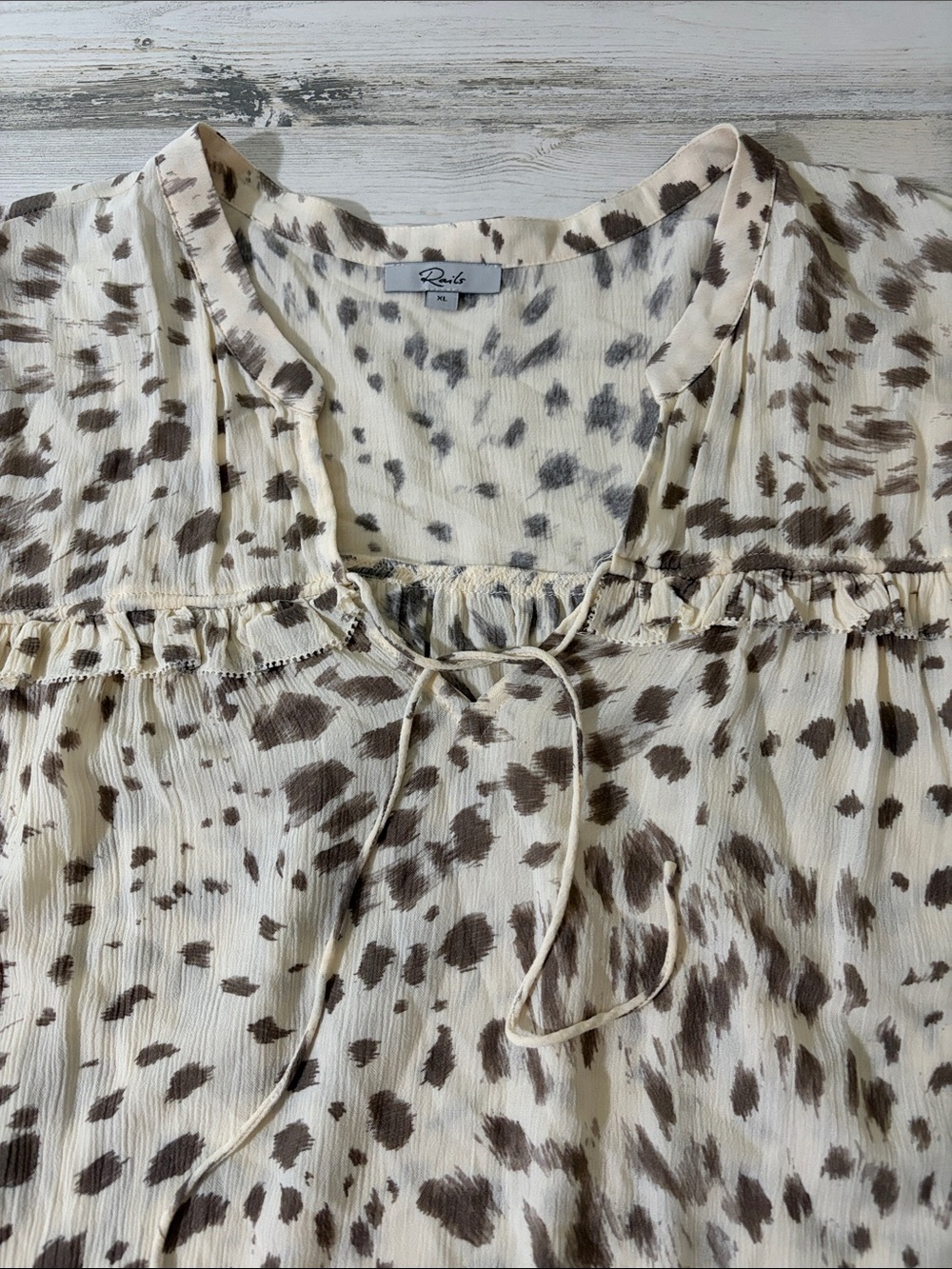 Rails Lydia Puma Animal Print Blouse Size XL - Picture 3 of 11
